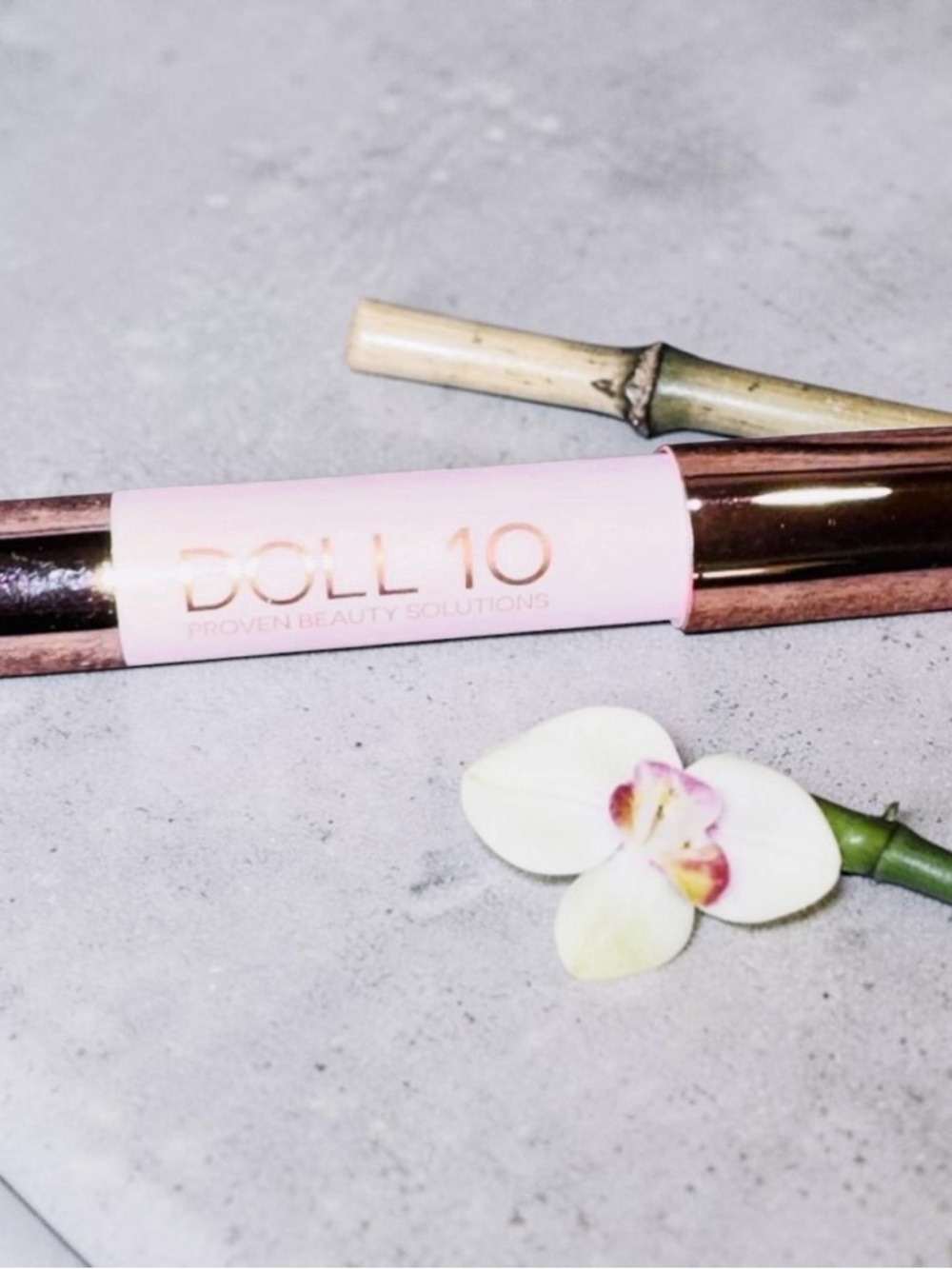 DOLL 10 Cream Lipstick